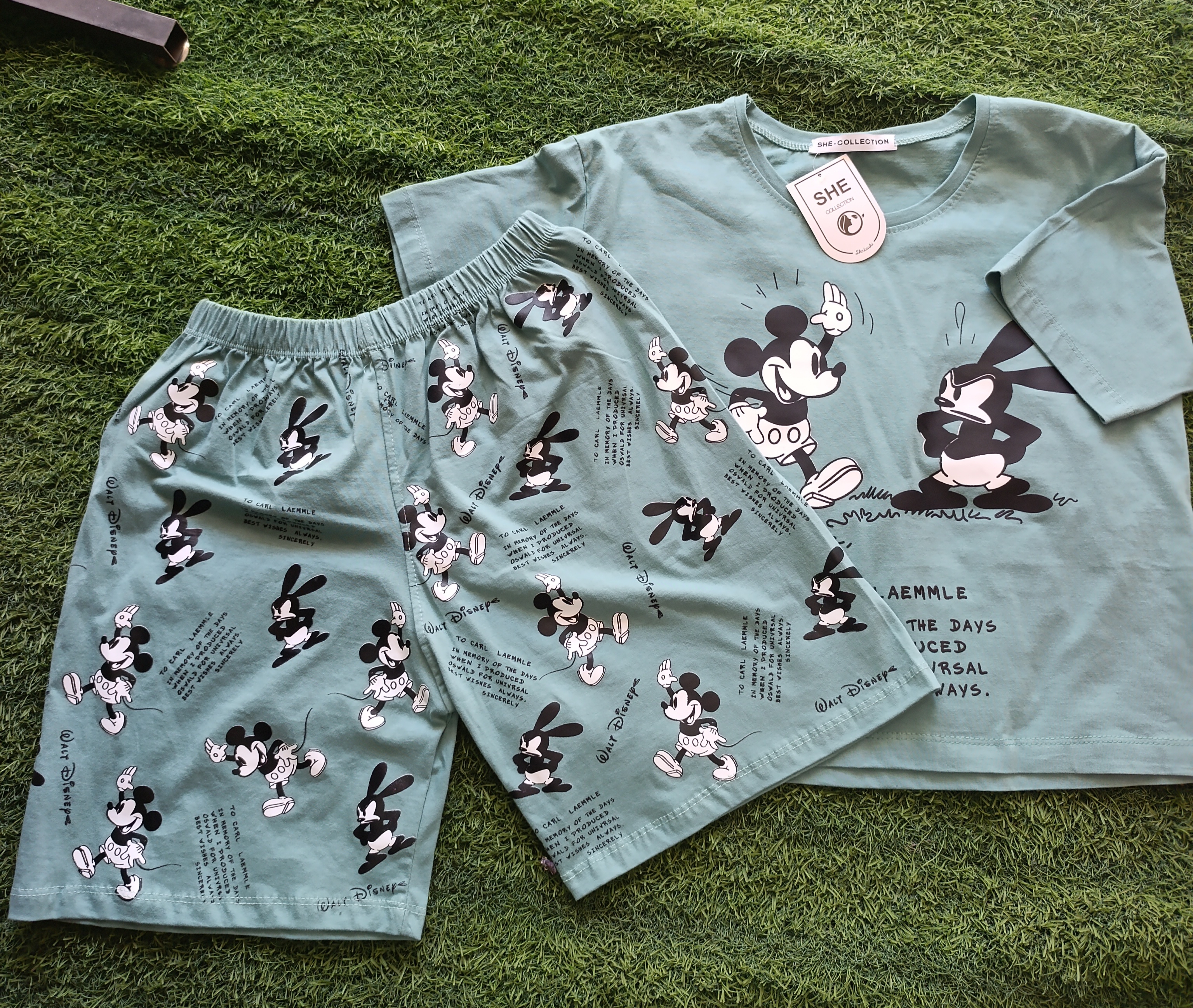 کراپ شورتک میکی